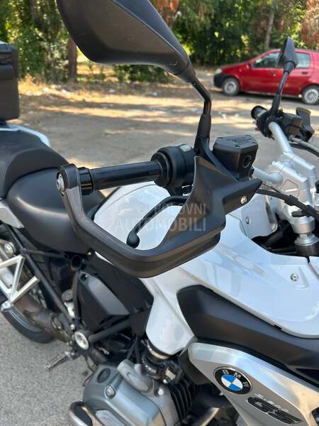 BMW R1200 GS 1200 AKRAPOVIC