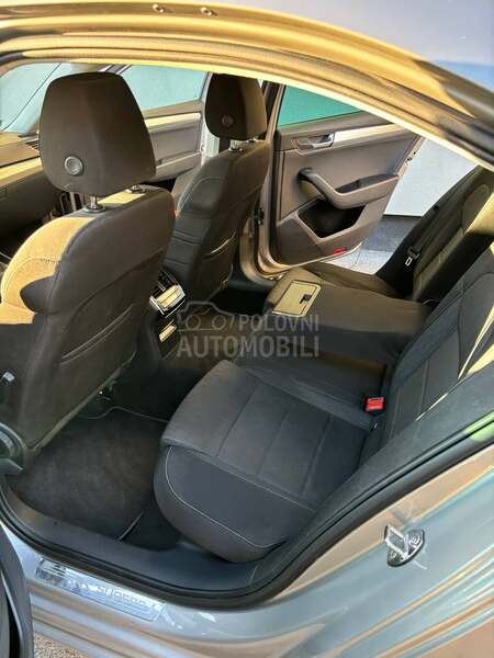 Škoda Superb 2.0 TDI/FUL
