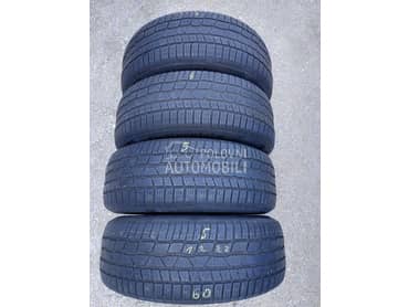 Continental 215/60 R16 Zimska