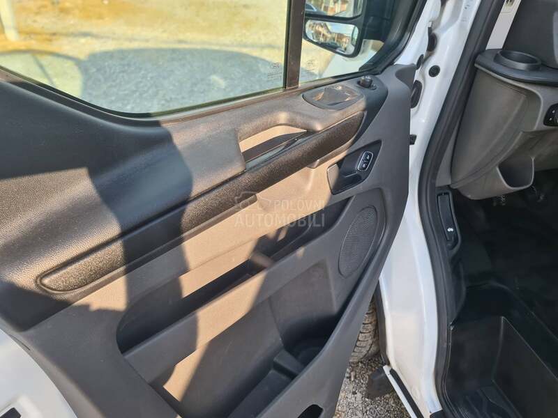 Ford Transit Custom 2.0tdci CH