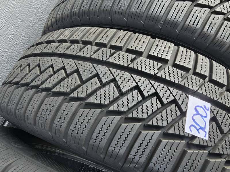 Continental 215/60 R18 Zimska