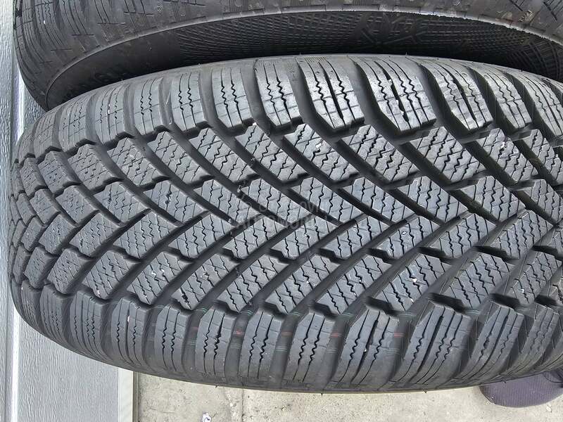Continental 195/60 R16 Zimska