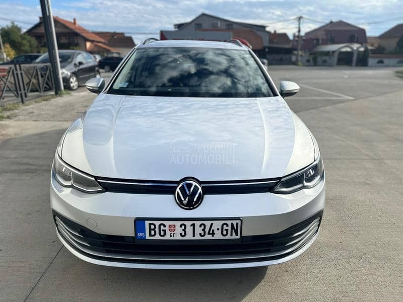 Volkswagen Golf 8 1.5 tgi