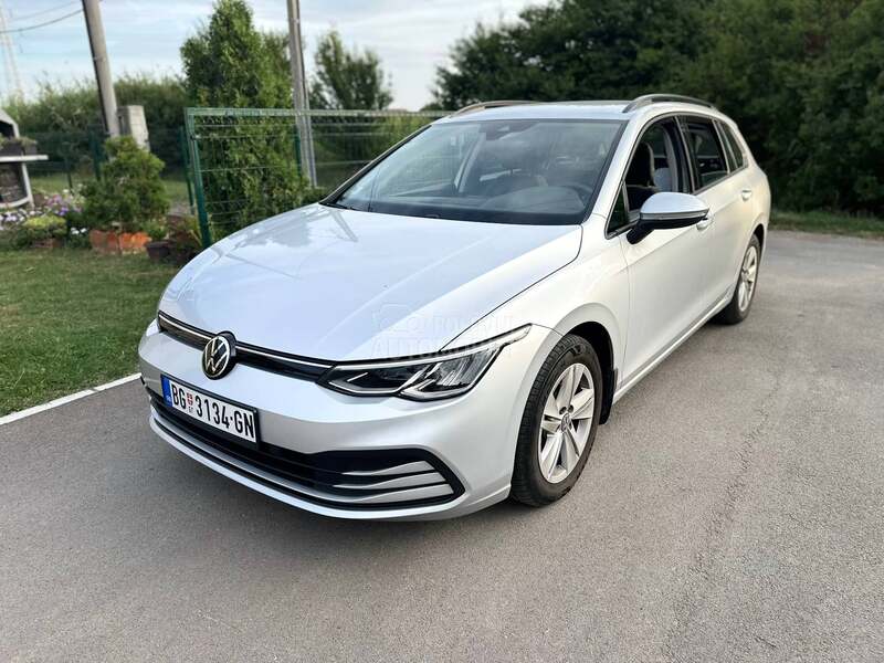 Volkswagen Golf 8 1.5 tgi