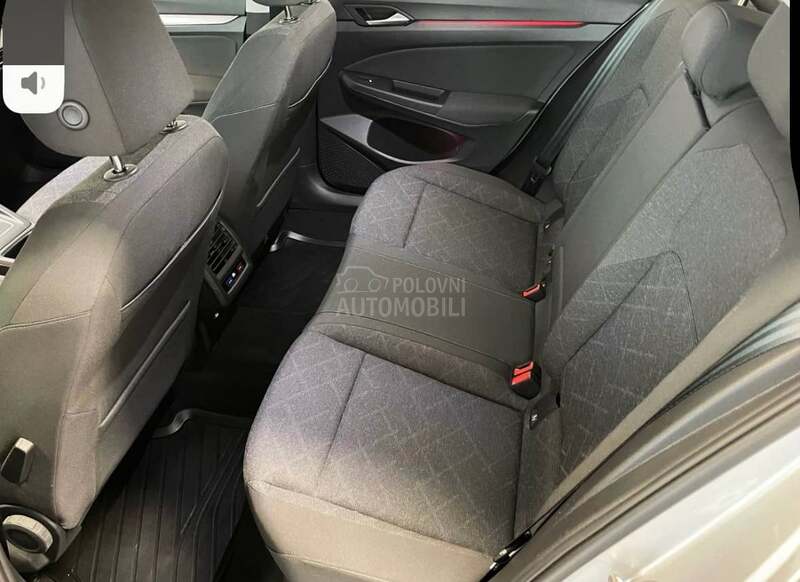 Volkswagen Golf 8 1.5 tgi