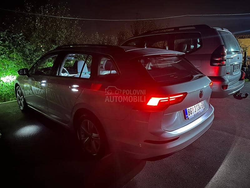 Volkswagen Golf 8 1.5 tgi