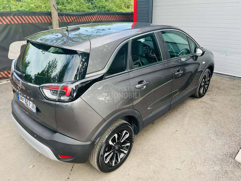 Opel Crossland X  1.5cdti COSMO 8mm