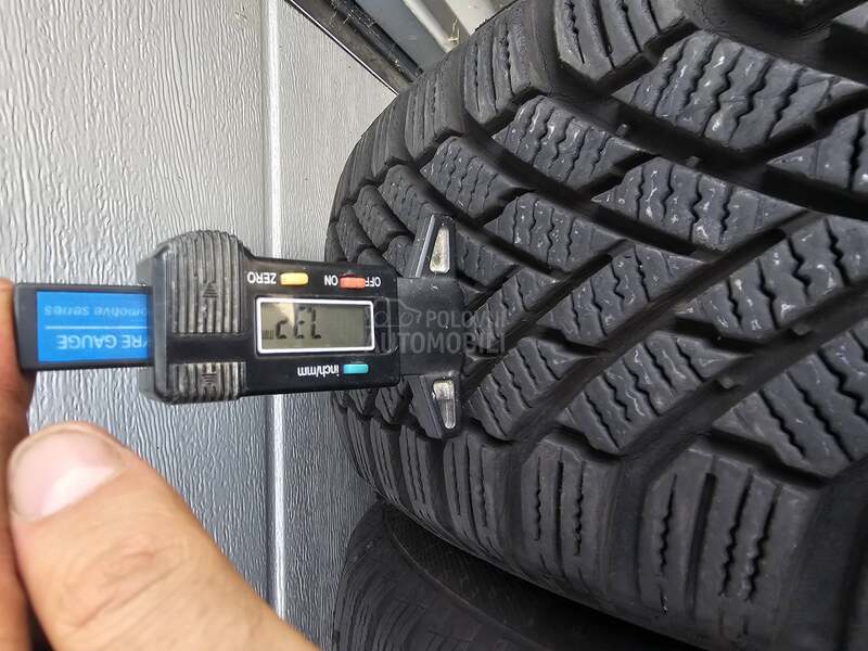 Continental 185/65 R15 Zimska