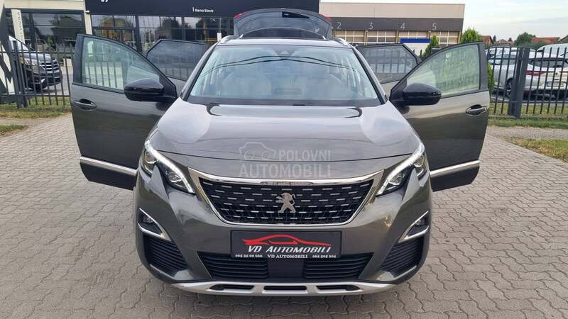 Peugeot 3008 allure/pano