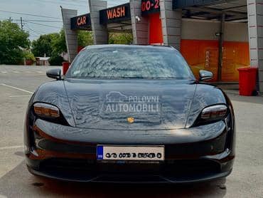 Porsche Taycan Sport Tourismo
