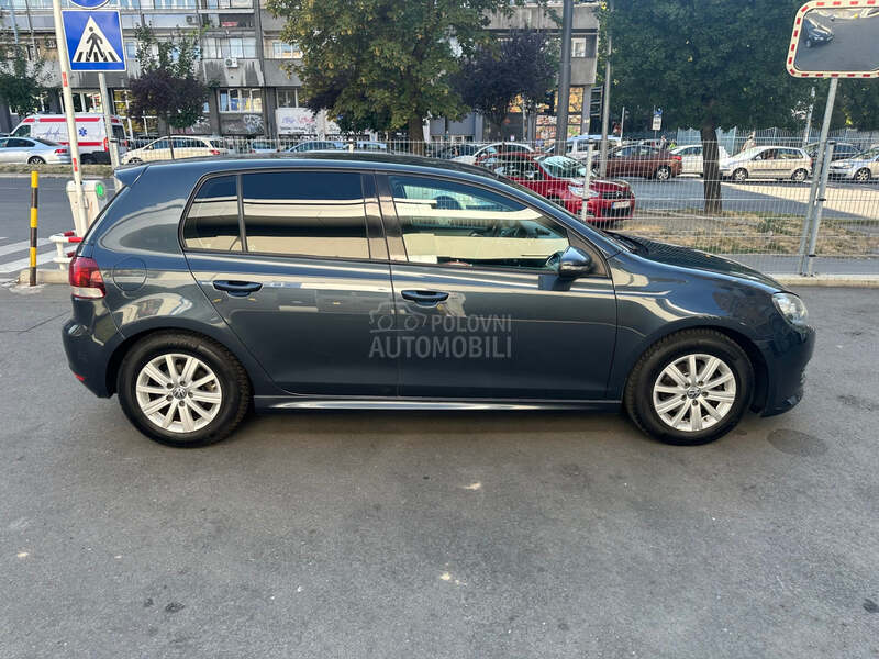 Volkswagen Golf 6 1.6 TDI BlueMotion