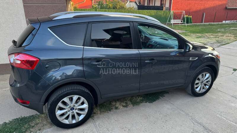 Ford Kuga 2.0TDCI//TITANIUM//