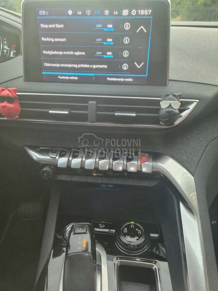 Peugeot 5008 Allure 1.6 HDI Pano