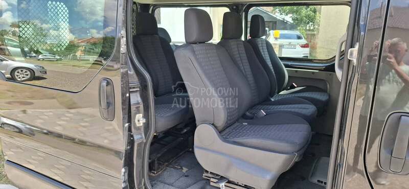 Opel Vivaro 2.5 dci