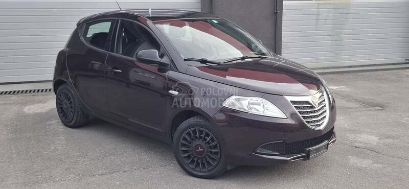 Lancia Ypsilon 1.2