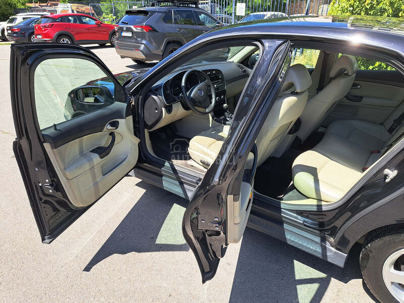 Saab 9-3 1.9 tid