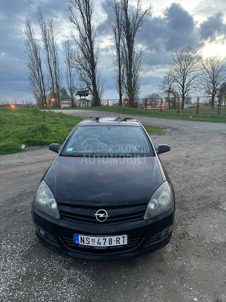 Opel Astra H 1.9 CDTI