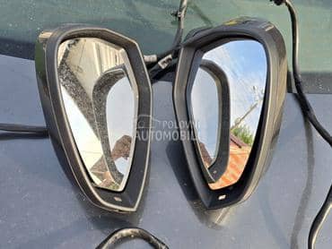 Desni retrovizor za Audi A4 od 2016. do 2019. god.