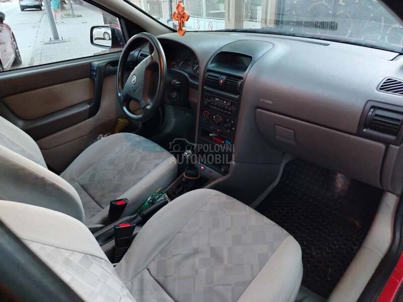 Opel Astra G 1.6 16V