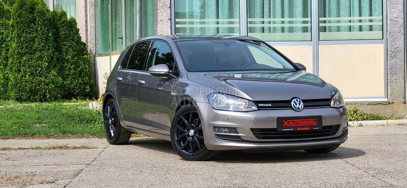 Volkswagen Golf 7 ///REZER.VISANO///