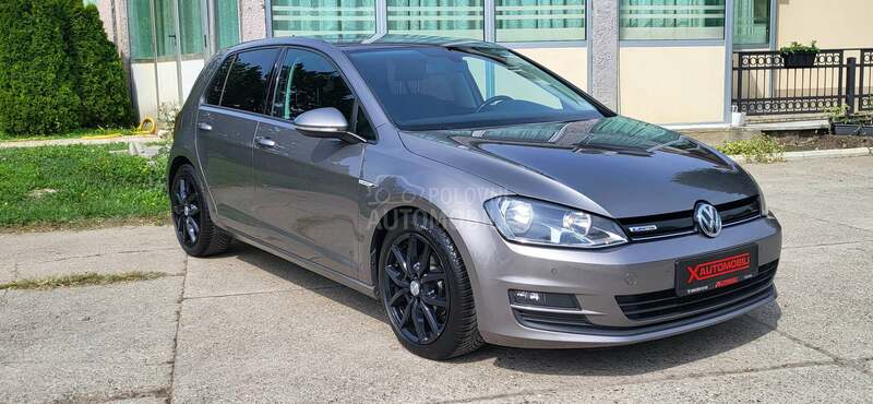 Volkswagen Golf 7 ///REZER.VISANO///