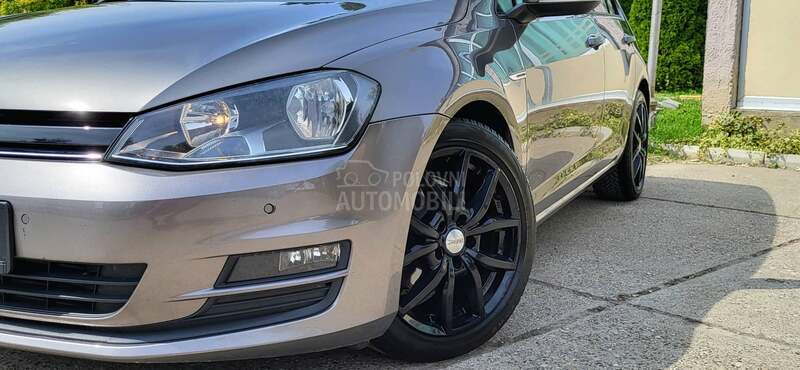Volkswagen Golf 7 ///REZER.VISANO///