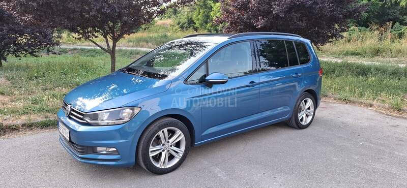Volkswagen Touran 1.6 TDI 7 sed
