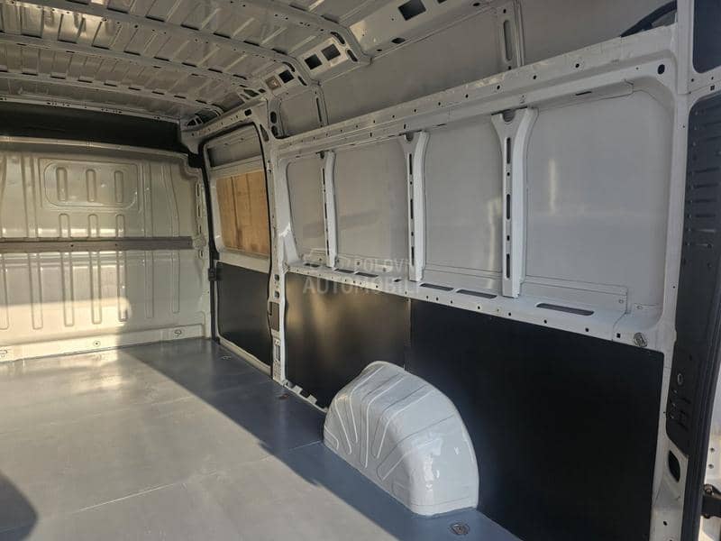 Peugeot Boxer L4 Švajcarska