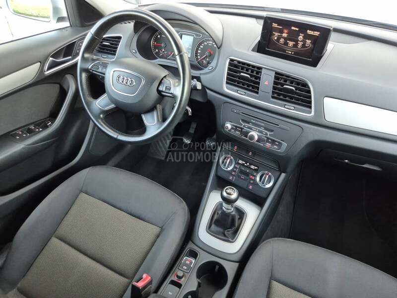 Audi Q3 2.0 TDI Business