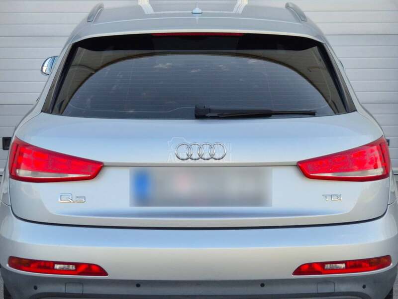 Audi Q3 2.0 TDI Business