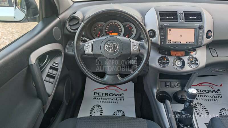 Toyota RAV 4 /NAV/EXECUTIVE/T.O.P
