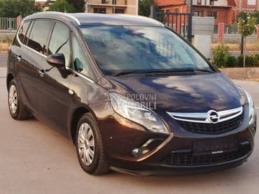 Opel Zafira 2.0 cdti COSMO/NOVA