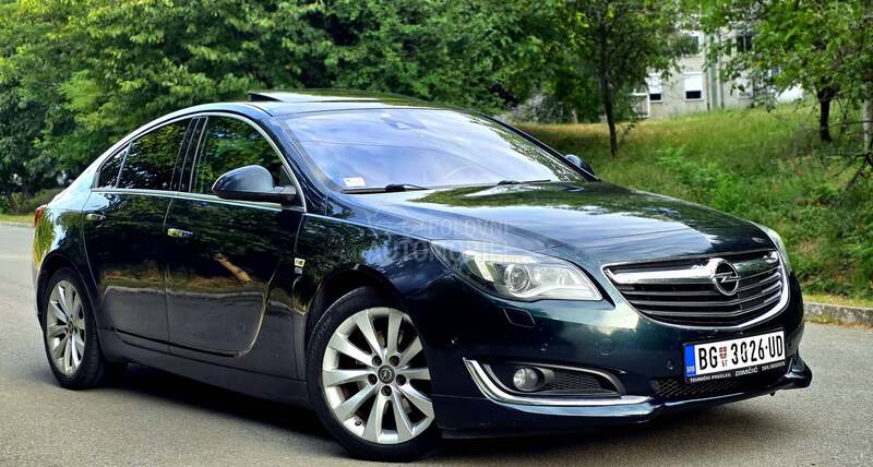 Opel Insignia Luxury COSMO