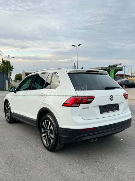 Volkswagen Tiguan 2.0TDI DSG IQ DRIVE