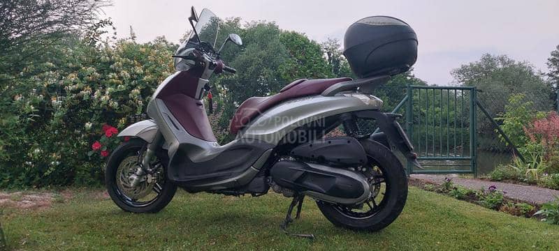 Piaggio Beverly 350 st