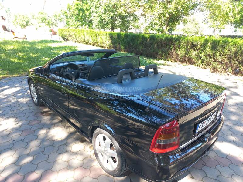 Opel Astra G 1.8 bertone cabrio