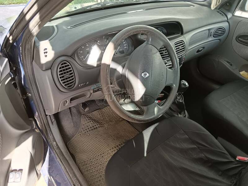 Renault Megane 1.4 16v AIR