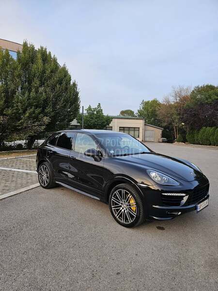 Porsche Cayenne TURBO S Optik