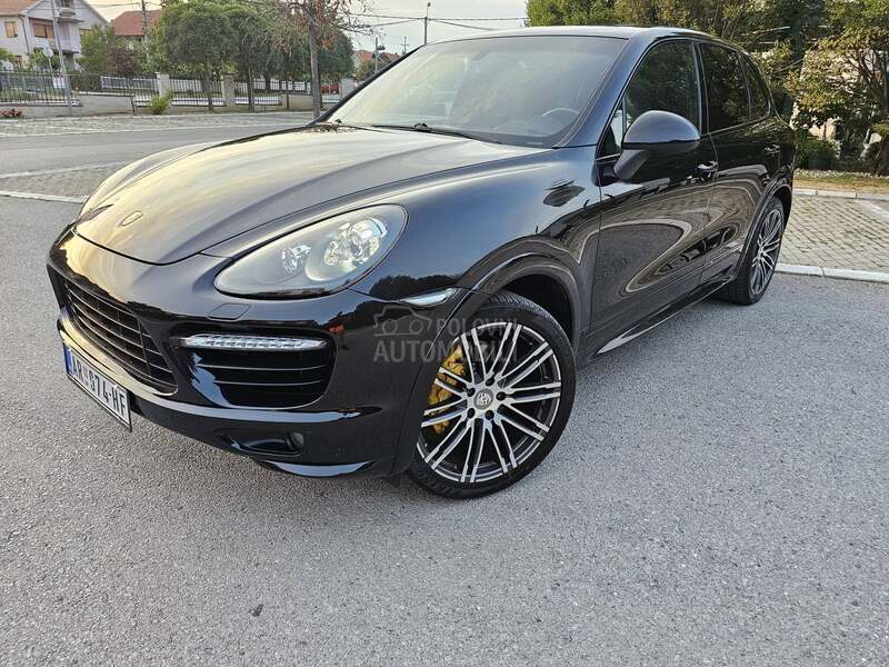 Porsche Cayenne TURBO S Optik