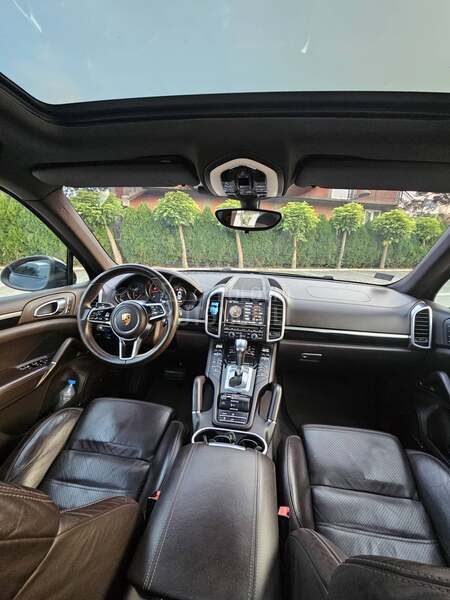 Porsche Cayenne TURBO S Optik
