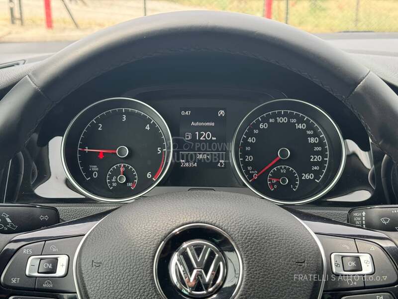Volkswagen Golf 7 HIGH LINE ,RATA 176e