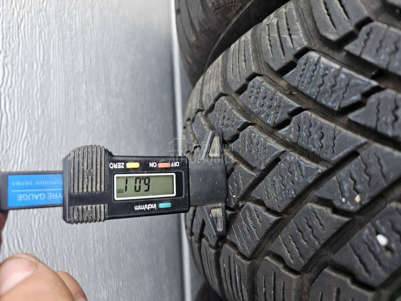Continental 195/65 R15 Zimska