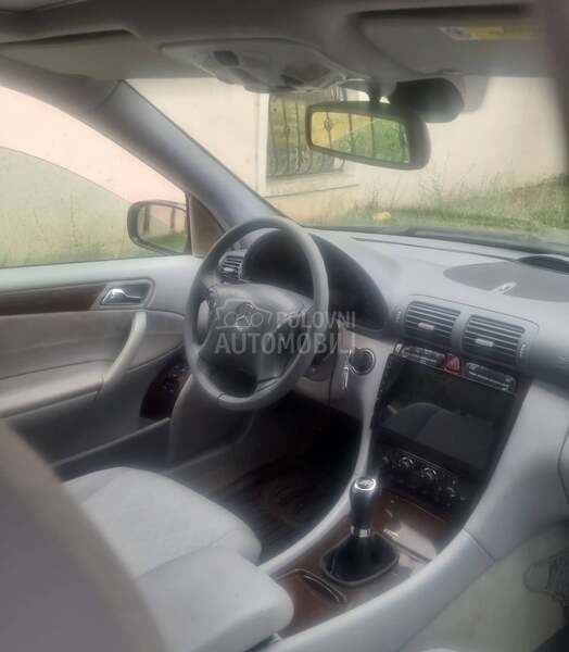 Mercedes Benz C 180 Z A M E N A ZA DŽ IP