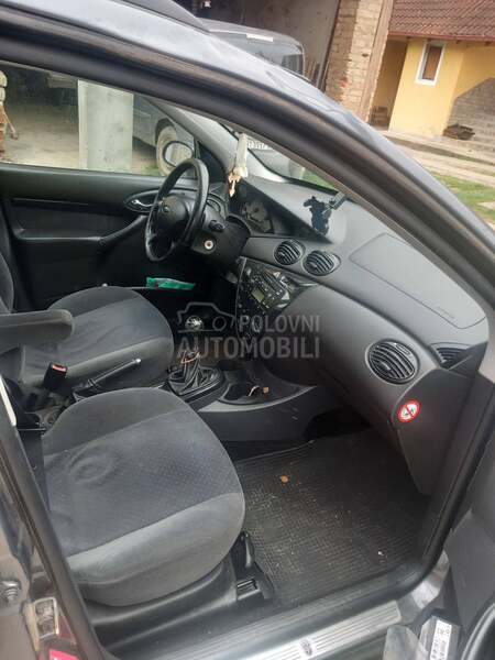 Ford Focus 