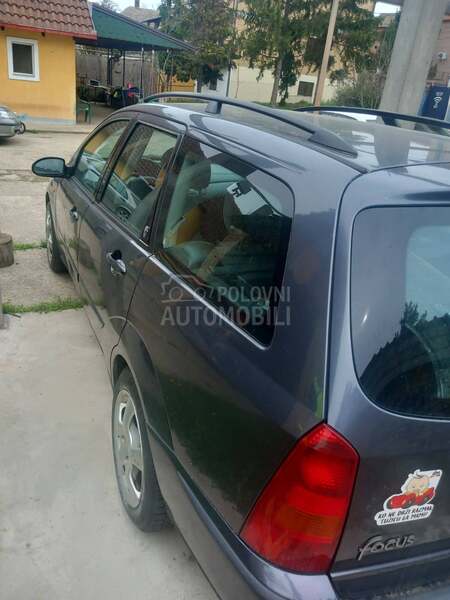 Ford Focus 