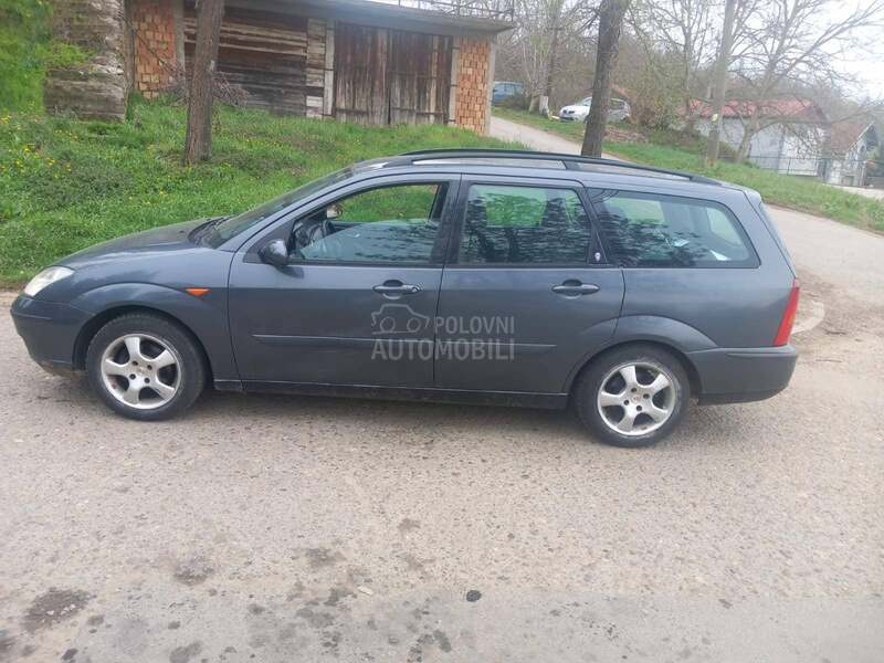 Ford Focus 