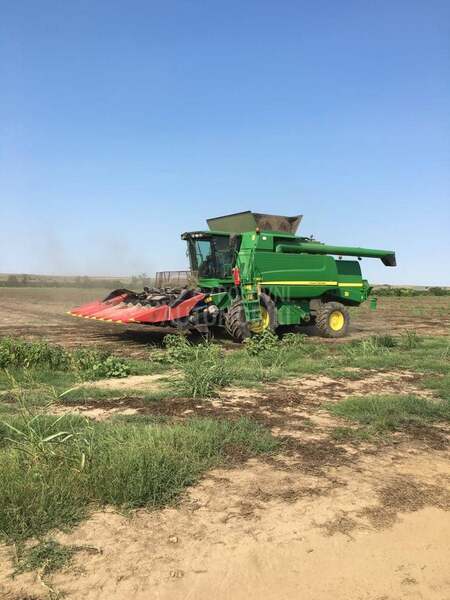 John Deere T660i