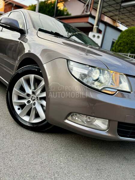 Škoda Superb 2.0 TDI Novo