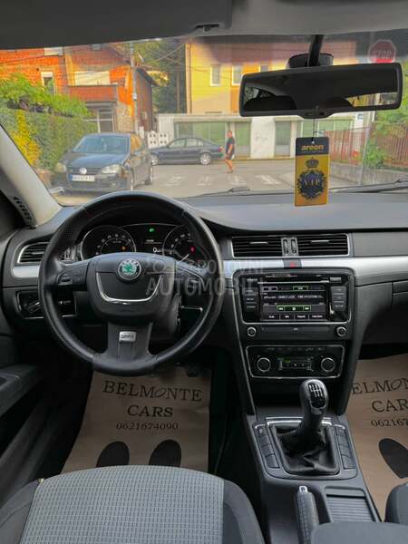 Škoda Superb 2.0 TDI Novo