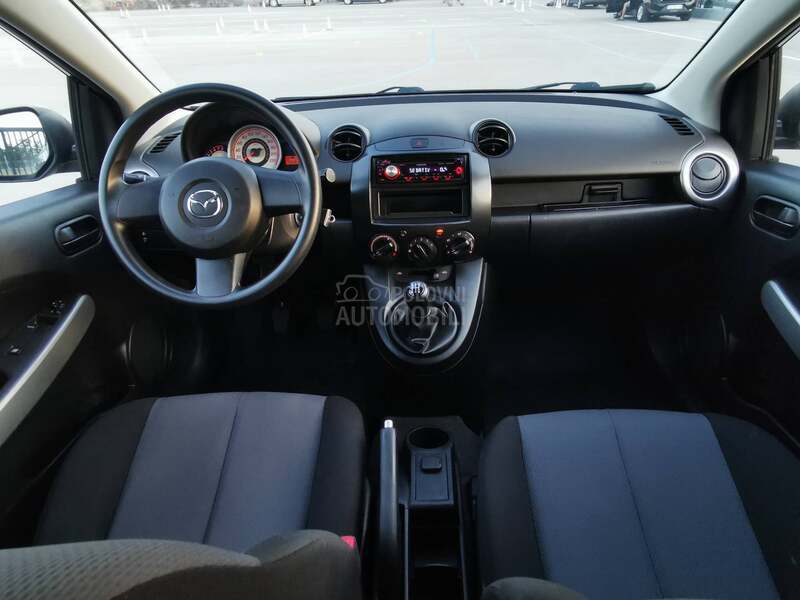 Mazda 2 1.3b./NEMICA/NOVA